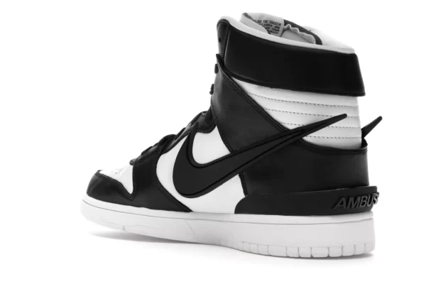 DUNK HIGH X AMBUSH BLACKWHITE 3