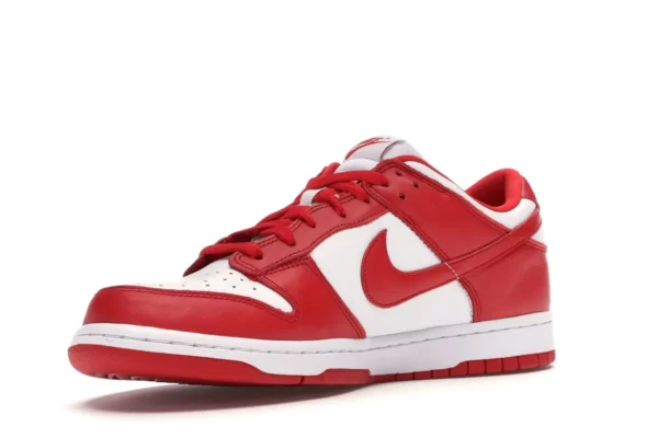 DUNK LOW UNIVERSITY RED 4