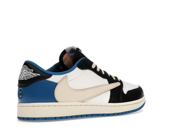 JORDAN 1 LOW FRAGMENT X TRAVIS SCOTT 1