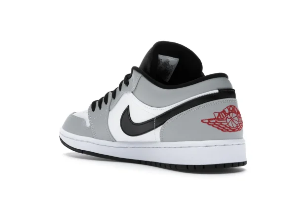 JORDAN 1 LOW LIGHT SMOKE GREY 2