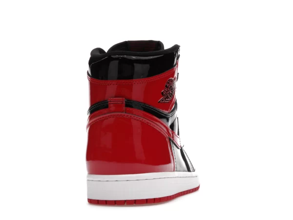 JORDAN 1 RETRO HIGH PATENT BRED 6