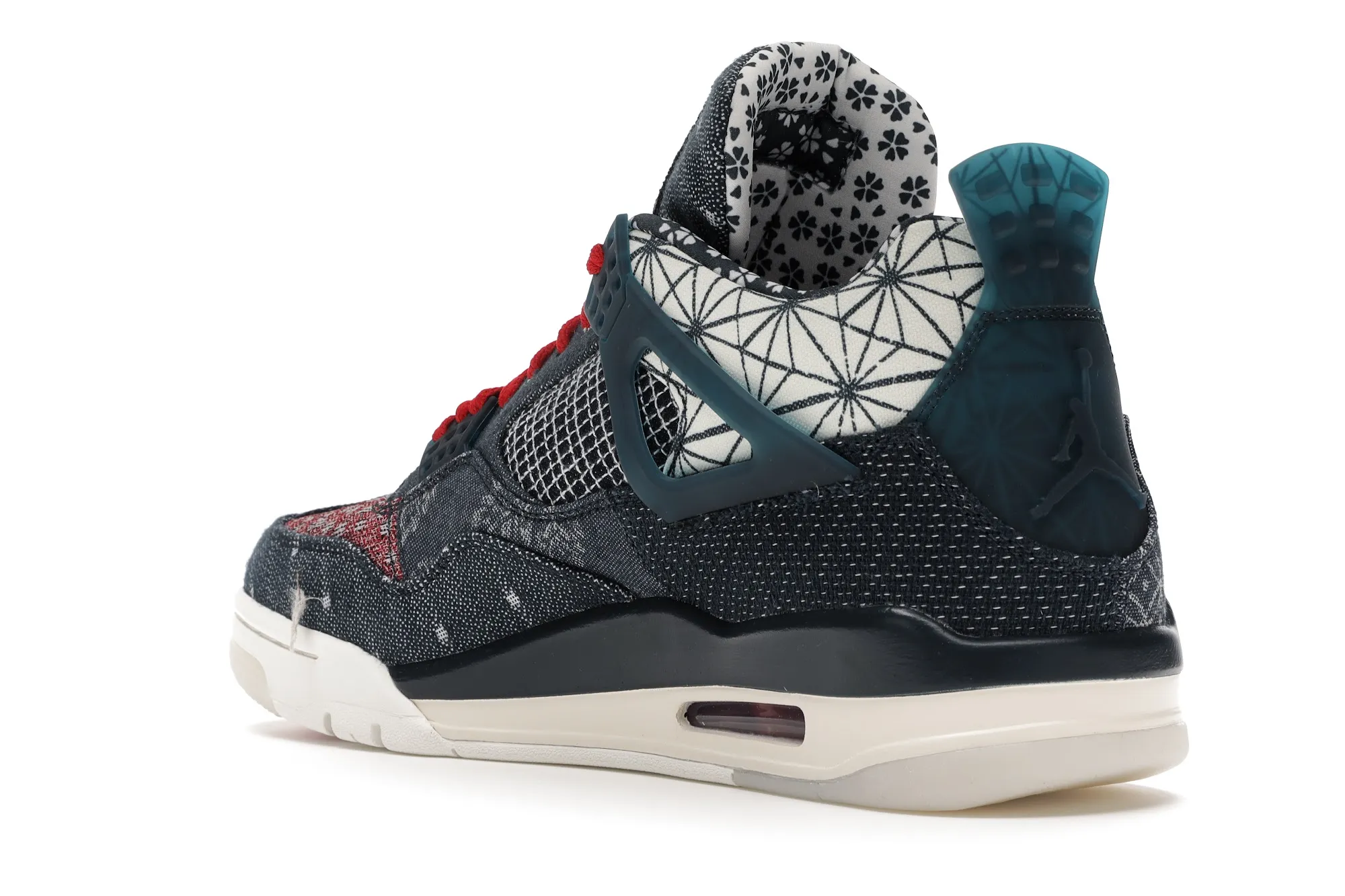 JORDAN 4 SE SASHIKO (2)