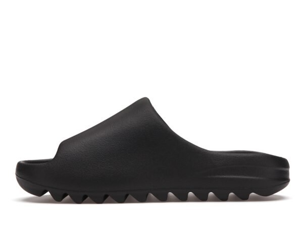 YEEZY SLIDES ONYX 4