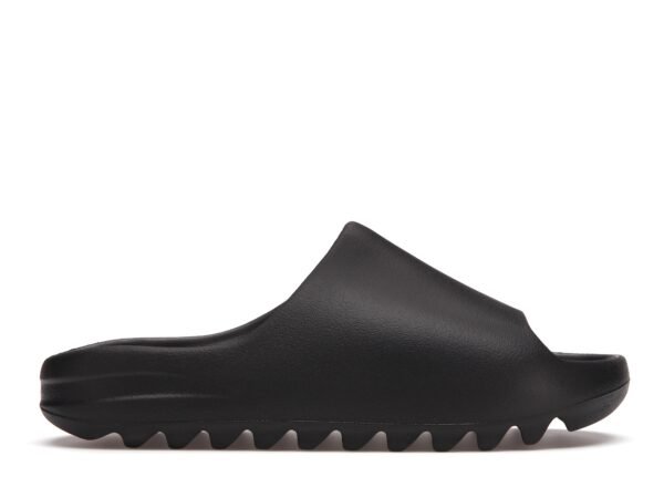 YEEZY SLIDES ONYX 6