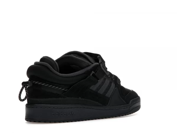 FORUM LOW BAD BUNNY BLACK 3