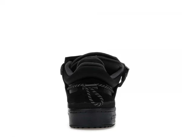 FORUM LOW BAD BUNNY BLACK 4