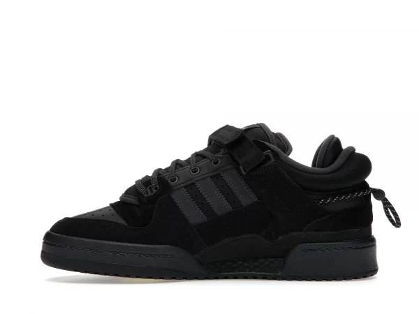 FORUM LOW BAD BUNNY BLACK 6