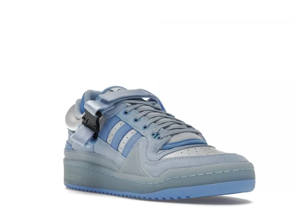 FORUM LOW BAD BUNNY BLUE TINT 8