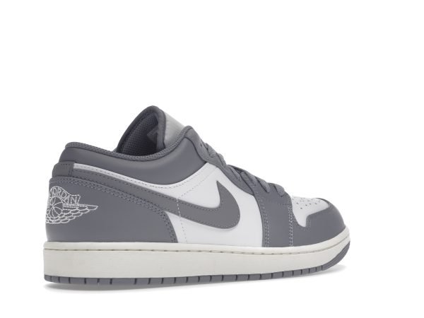 JORDAN 1 LOW VINTAGE STEALTH GREY 2