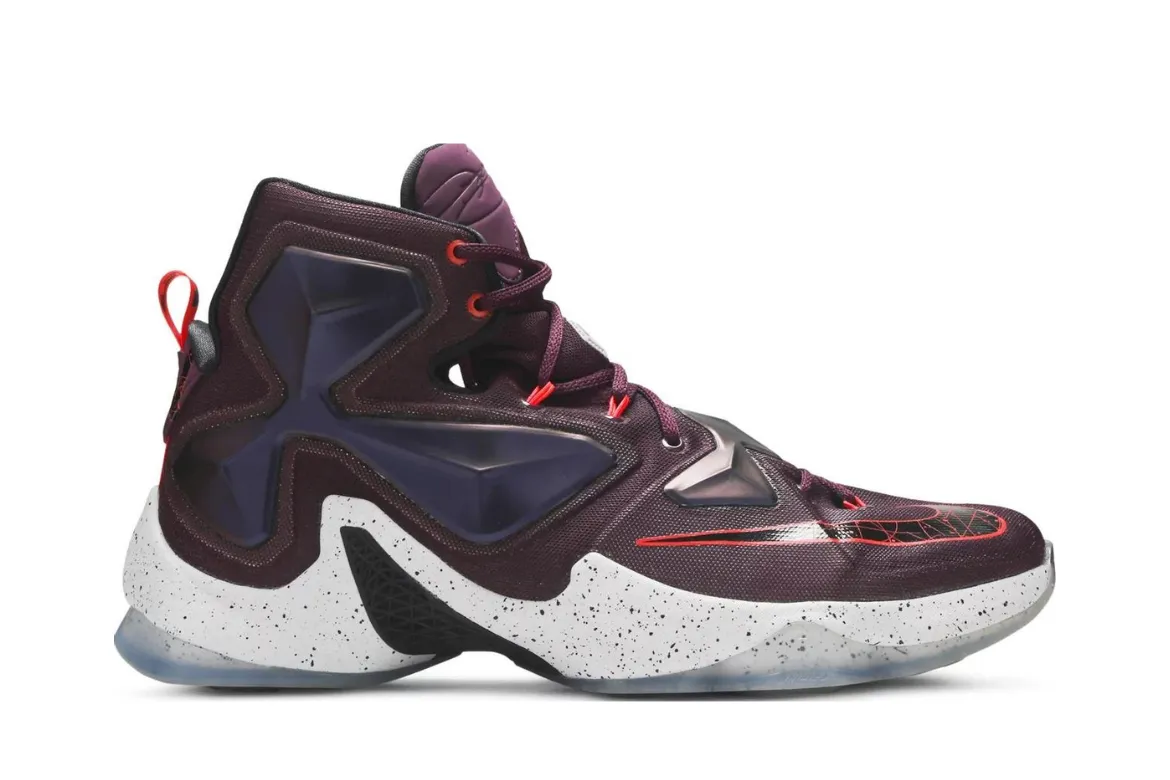 LEBRON 13 MULBERRY ' WRITTEN IN THE STARS' LEBRON 13 MULBERRY ' WRITTEN IN THE STARS' FIRST COPY