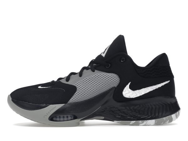 ZOOM FREAK 4 COOKIES AND CREAM 5