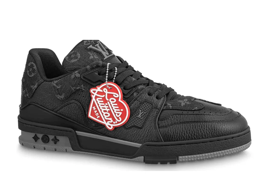 LOUIS VUITTON LV TRAINER VELCRO STRIPE BLACK LOUIS VUITTON LV TRAINER VELCRO STRIPE BLACK first copy