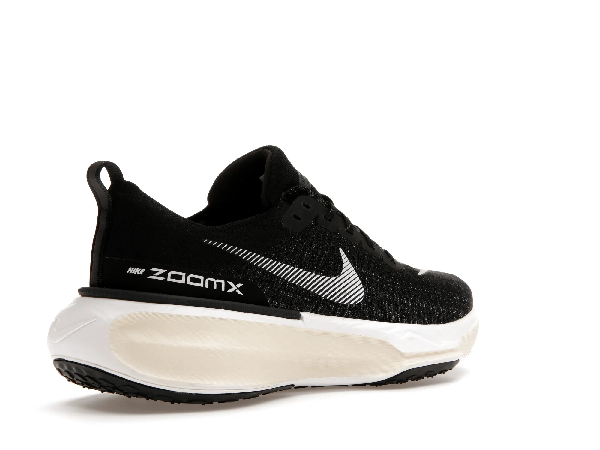 ZOOMX INVINCIBLE RUN 3 BLACK WHITE (2)