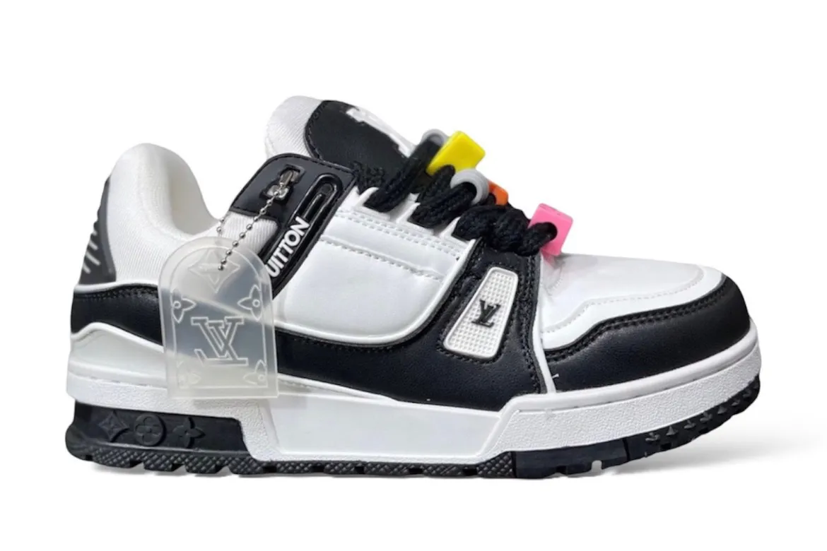 LOUIS VUITTON MAXI SNEAKER BLACK WHITE LOUIS VUITTON MAXI SNEAKER BLACK WHITE first copy