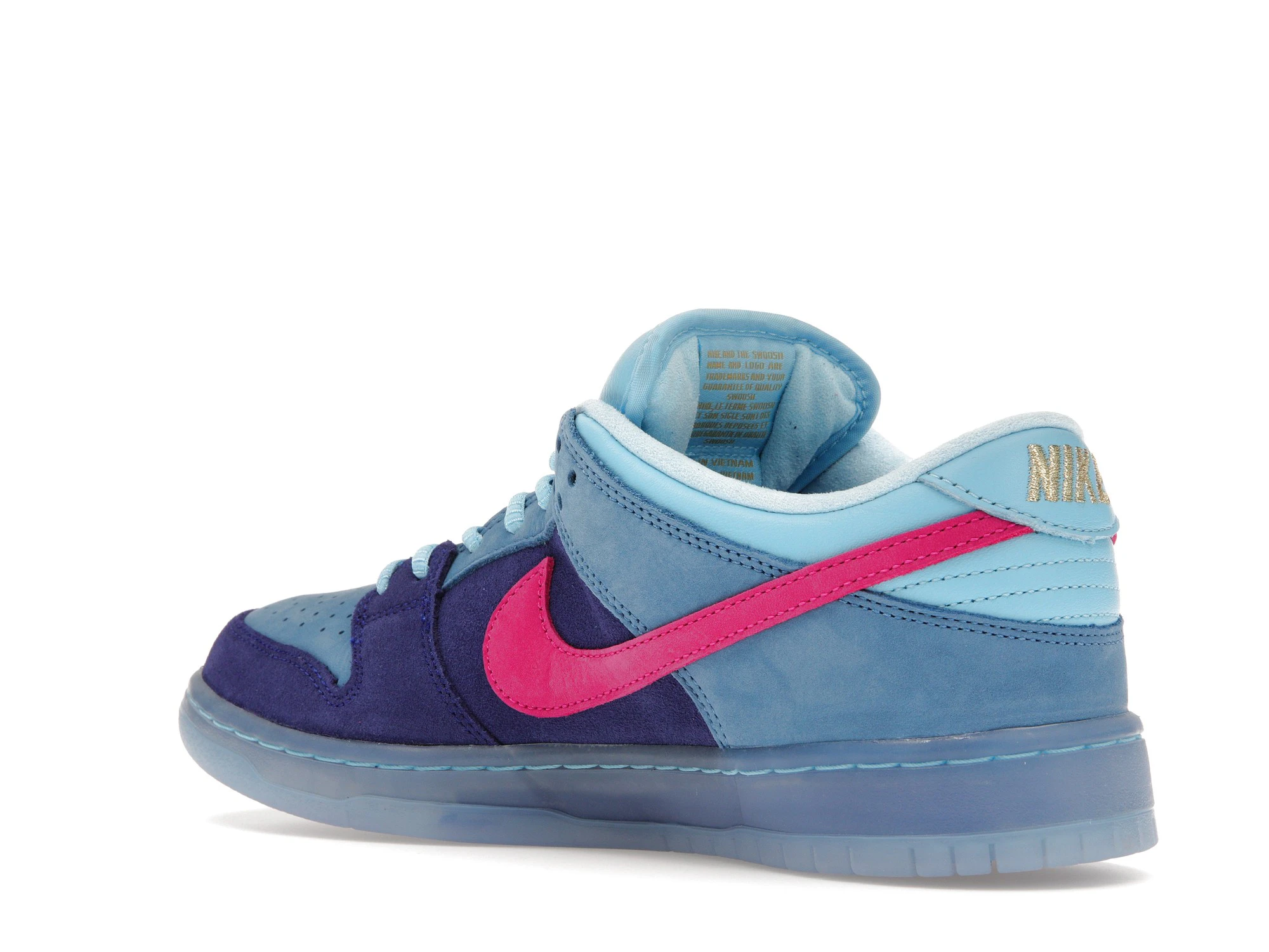 SB DNK LOW X RUN THE JEWEL4