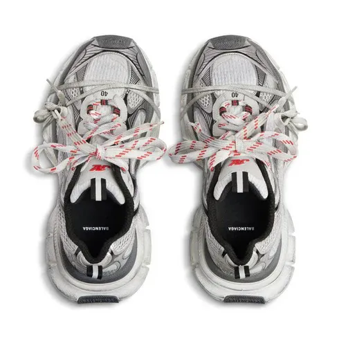 BALENCIAGA 3XL BEAST MODE SNEAKERS (3)