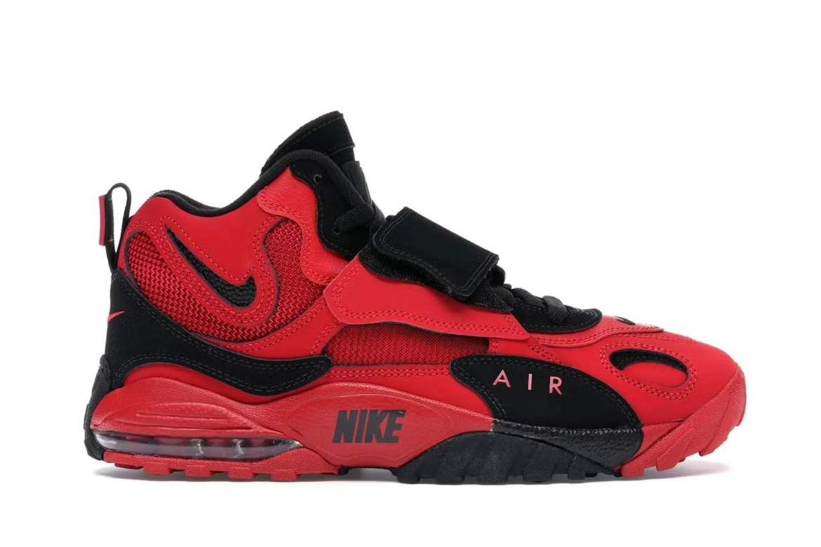 AIRMAX SPEED TURF UNIVERSITY RED (1) AIRMAX SPEED TURF UNIVERSITY RED