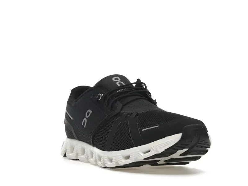 ONCLOUD 5 NOVA BLACK WHITE (8)