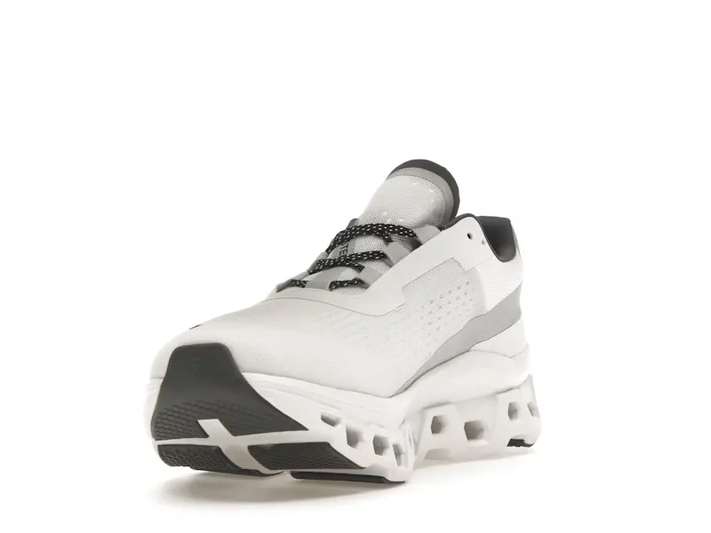 ONCLOUD MONSTER WHITE (6)
