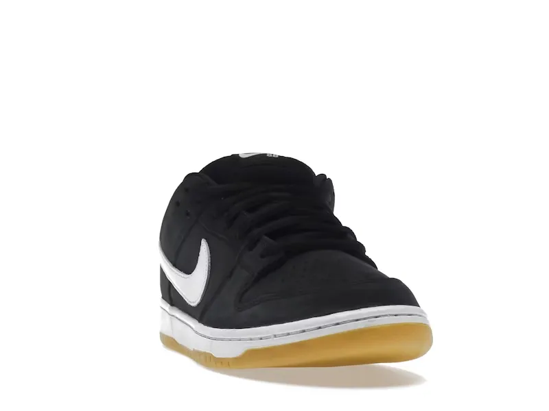 DNK LOW BLACK GUM (10)