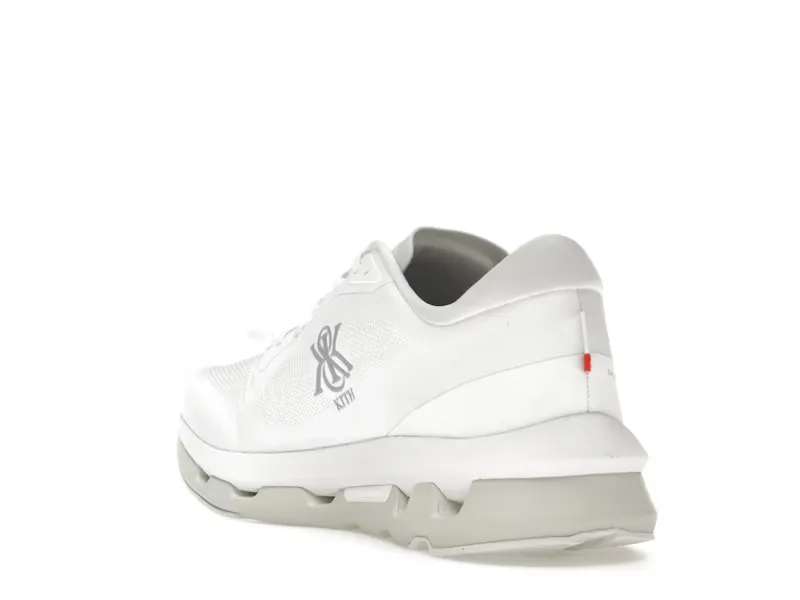 ON RUNNING X KITH ONCLOUD ZONE WHITE ICE (4)
