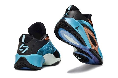 large_Jordan_Luka_3__Blue_Bronze__-05