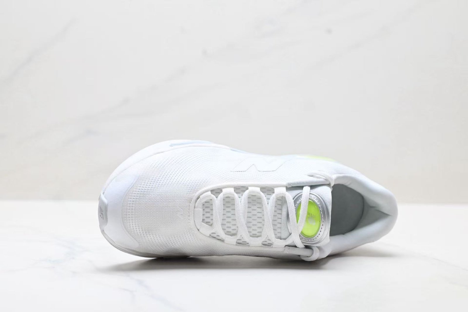 New_Balance_AC_Runner__White_Afterglow__-04